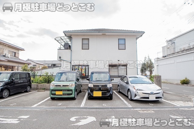 堺市北区百舌鳥西之町3-550の月極駐車場2