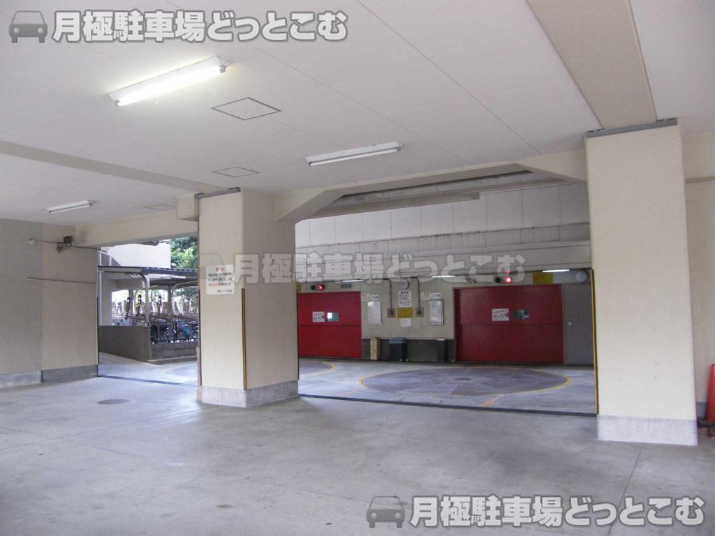 大阪市城東区関目6-6-24の月極駐車場2