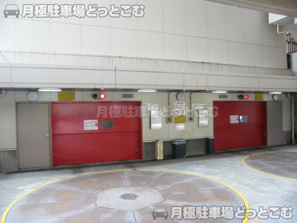 大阪市城東区関目6-6-24の月極駐車場3