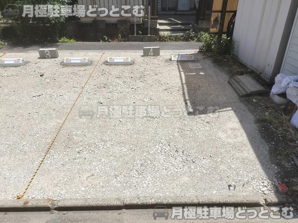 名古屋市中村区岩塚町上小路56-1,57,57-1,58-2,59,59-1の月極駐車場7