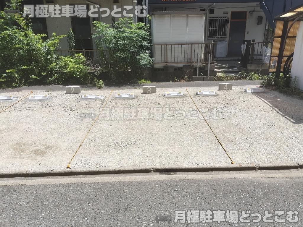 名古屋市中村区岩塚町上小路56-1,57,57-1,58-2,59,59-1の月極駐車場9