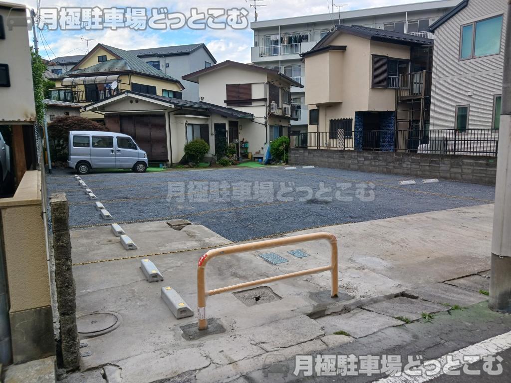八王子市子安町2丁目7－5の月極駐車場2