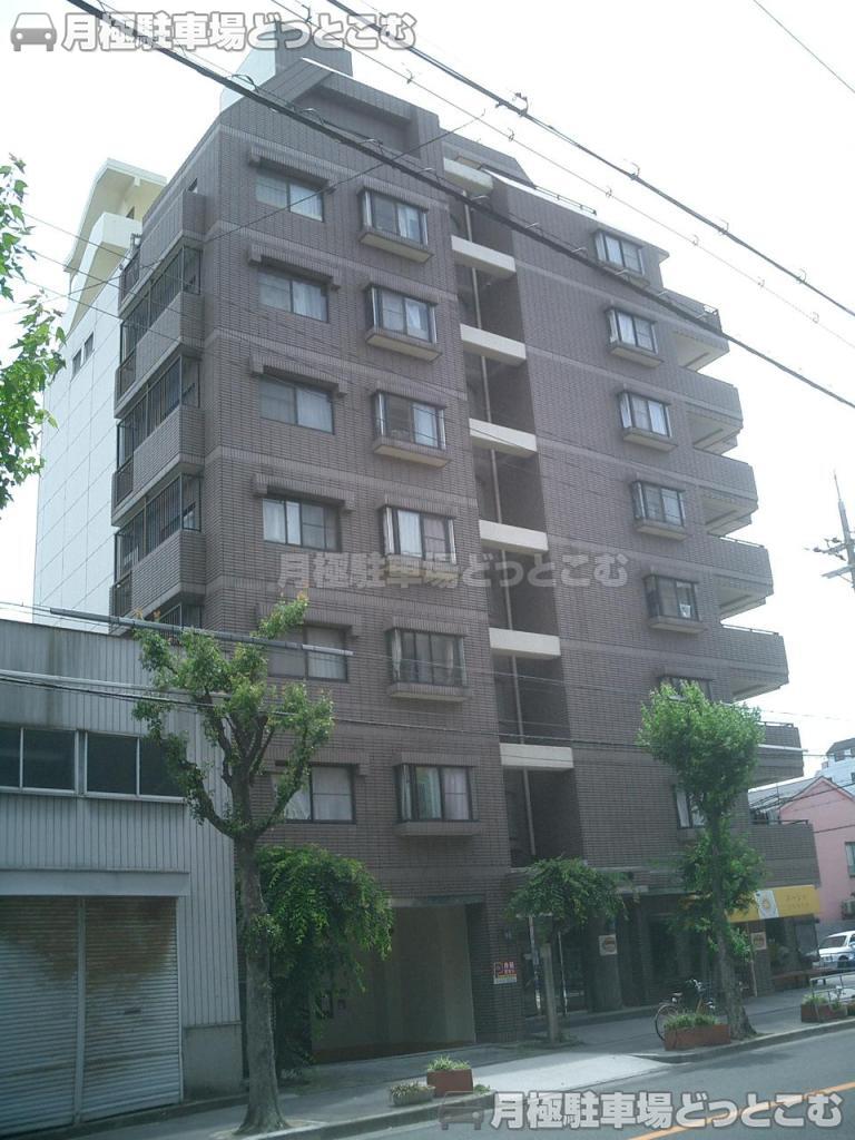大阪市北区大淀南3-4-11の月極駐車場3