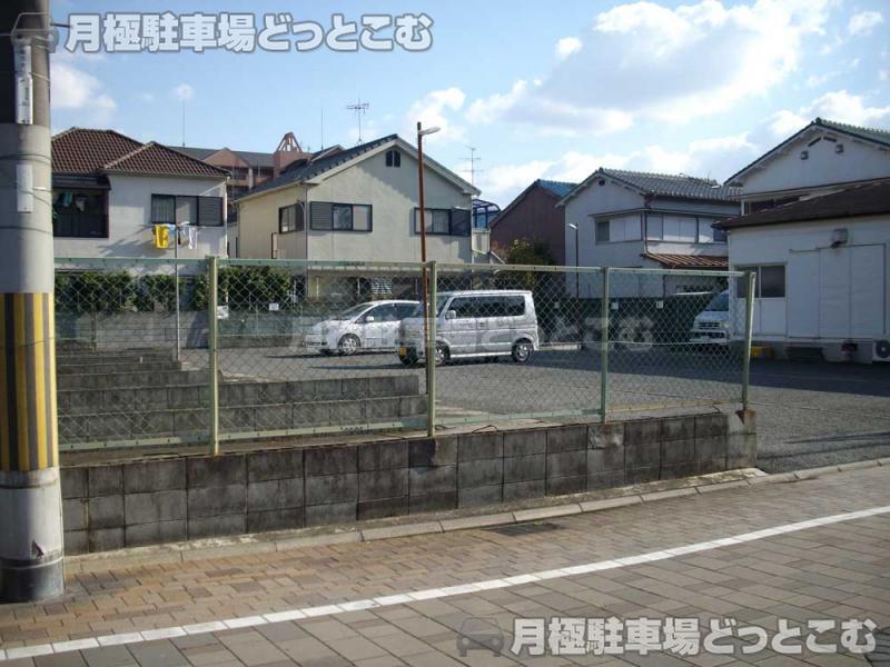 堺市堺区百舌鳥夕雲町1丁目30の月極駐車場2