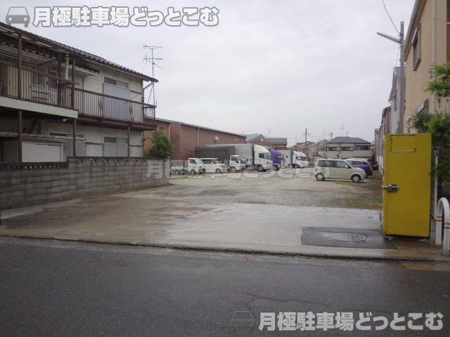 堺市西区菱木2丁2117-1の月極駐車場2