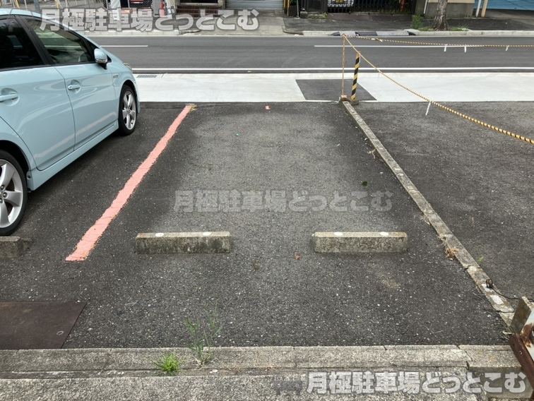 名古屋市中村区名駅南2丁目116の月極駐車場6