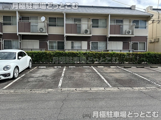 安城市今本町4丁目9-1の月極駐車場3