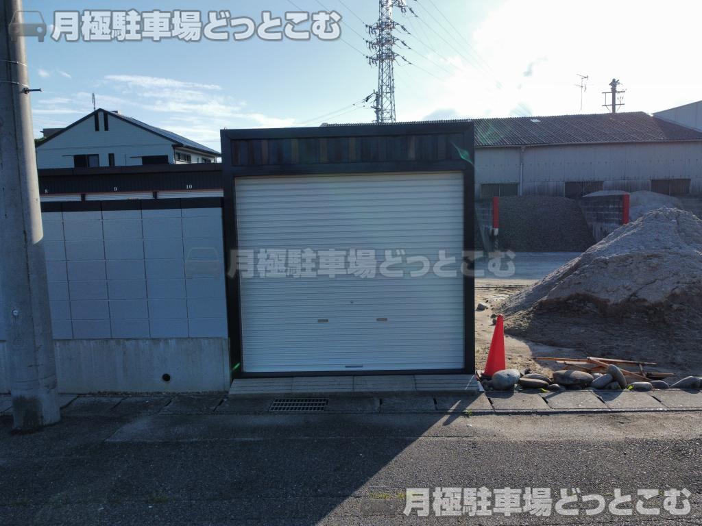 一宮市神戸町40の月極駐車場5