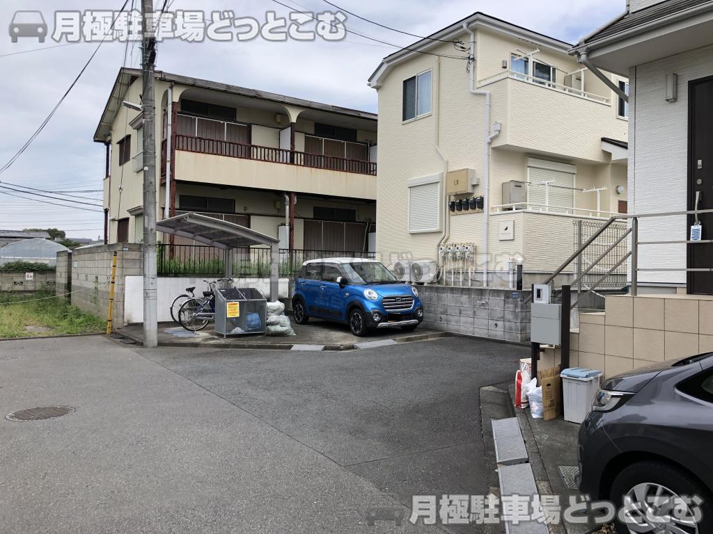 小金井市梶野町4丁目21－3の月極駐車場3