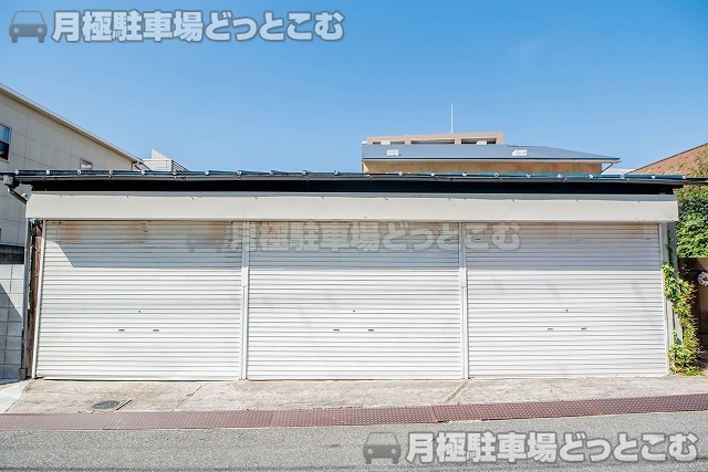 高石市綾園5丁目109-1の月極駐車場3