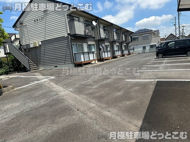 安城市古井町北芝崎35-3の月極駐車場2