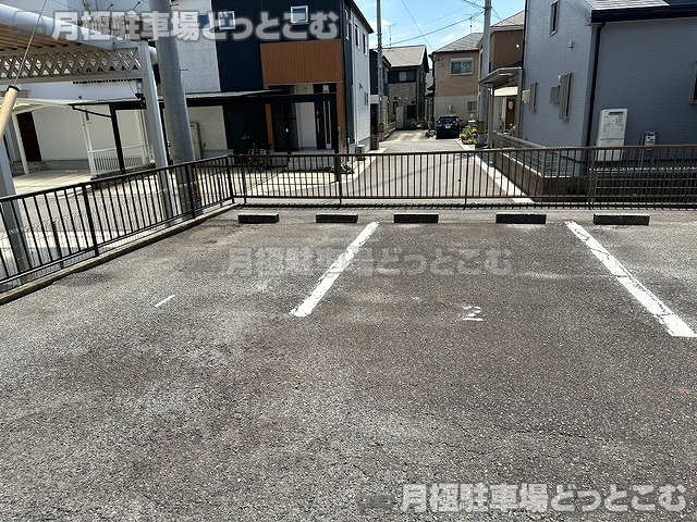 安城市古井町北芝崎35-3の月極駐車場6
