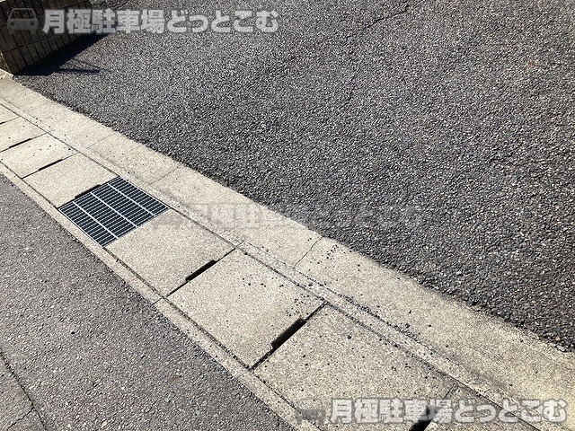 安城市桜井町下谷35-1の月極駐車場8