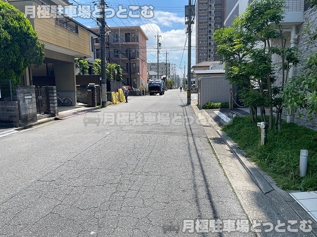 岡崎市明大寺町字池下54の月極駐車場9