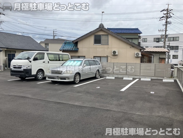 名古屋市緑区古鳴海2丁目56-1、56-2の月極駐車場6