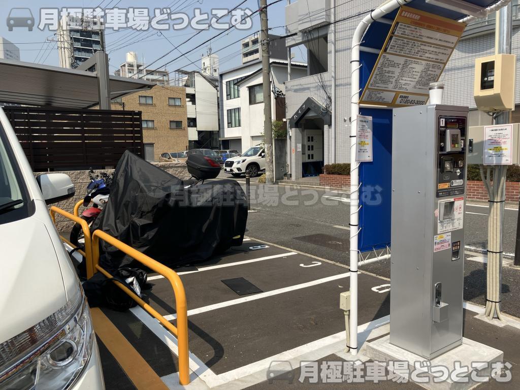 名古屋市熱田区桜田町504の月極駐車場8