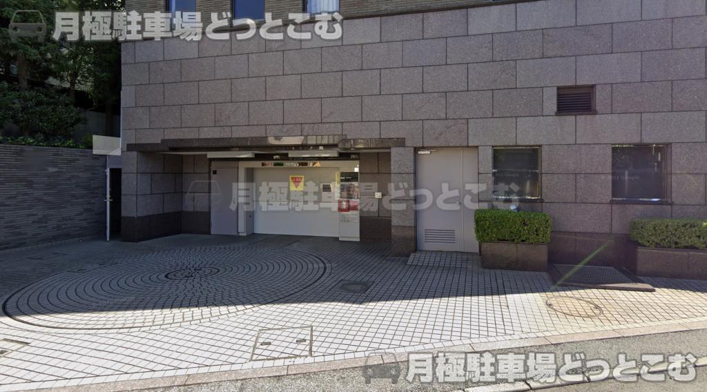 渋谷区千駄ケ谷3丁目53－6の月極駐車場1