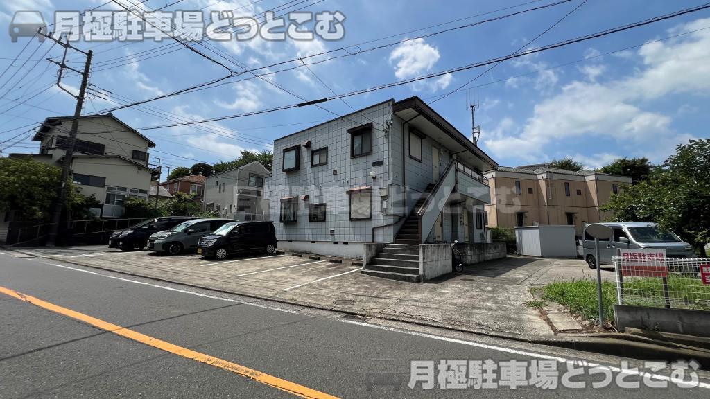 横浜市栄区飯島町2117の月極駐車場5