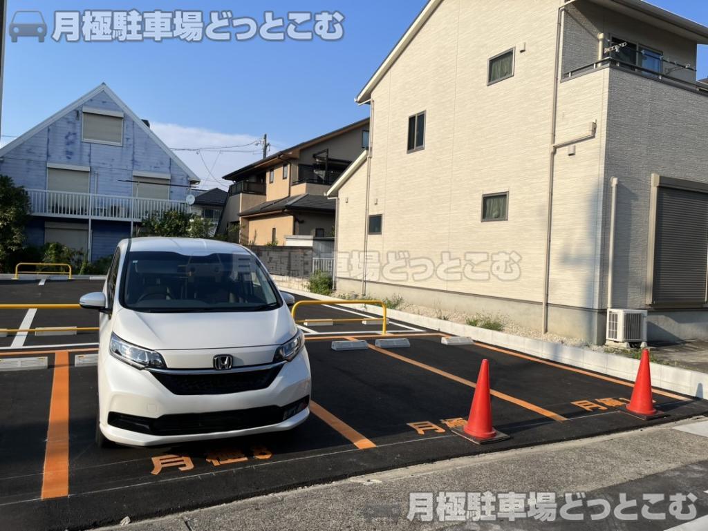 名古屋市昭和区恵方町1丁目1の月極駐車場8