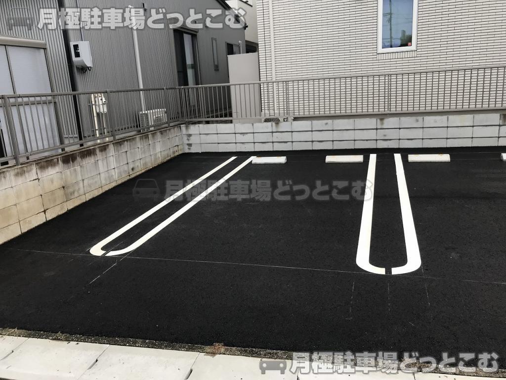 春日井市梅ケ坪町25の月極駐車場4