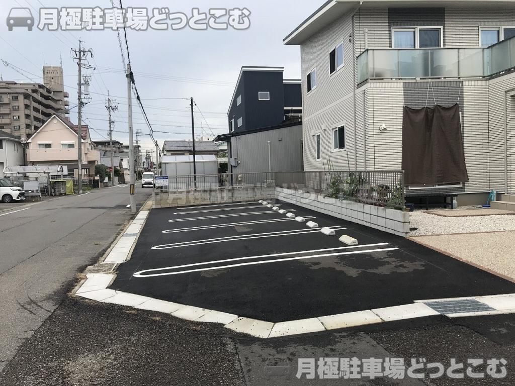 春日井市梅ケ坪町25の月極駐車場6