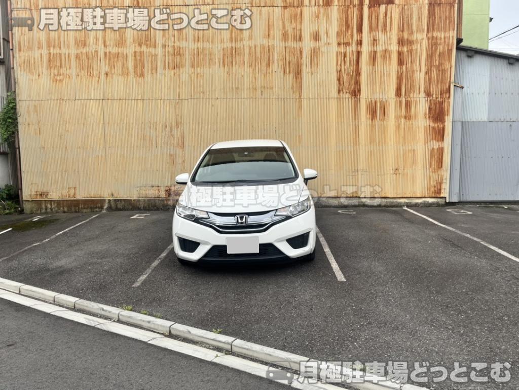 名古屋市中村区太閤1丁目1001-2の月極駐車場3