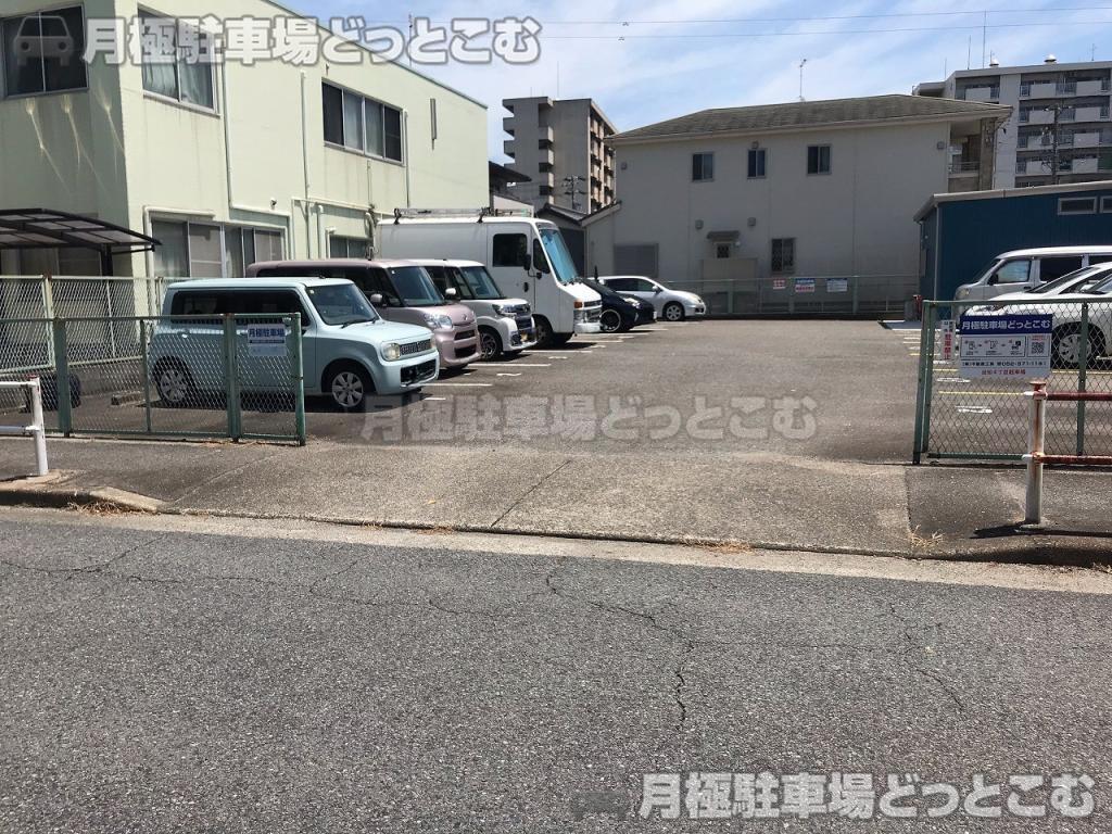 名古屋市港区当知4丁目1007の月極駐車場5