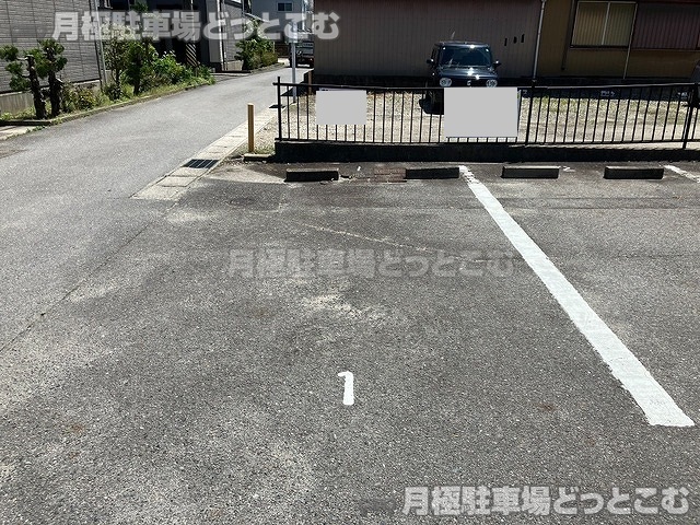 岡崎市上和田町字森崎42の月極駐車場3