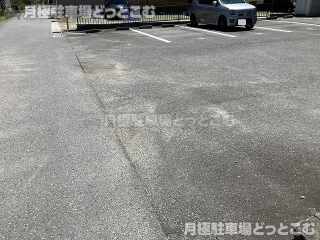 岡崎市上和田町字森崎42の月極駐車場5