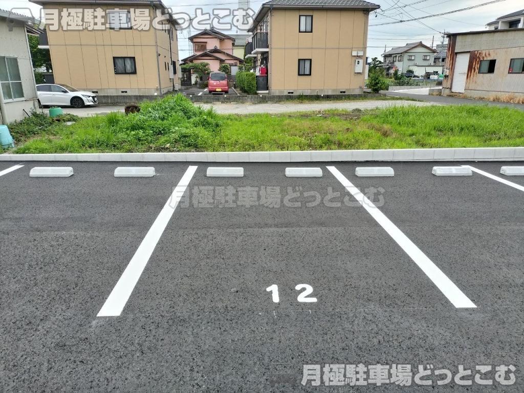 稲沢市井之口大宮町206-7.206-8.206-9の月極駐車場3