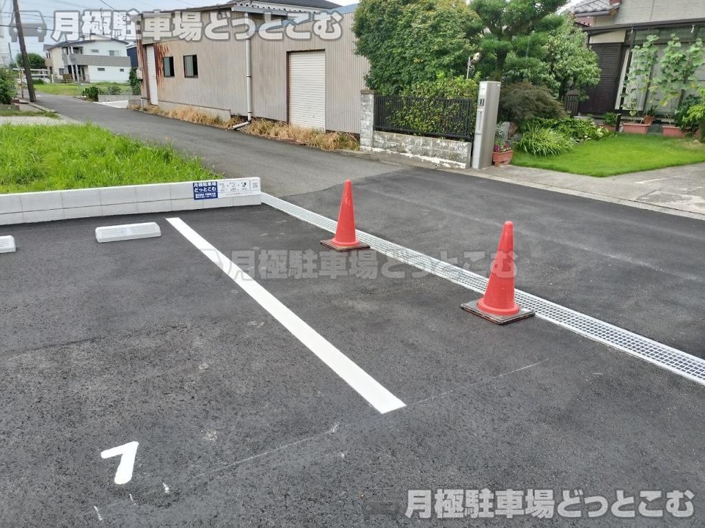 稲沢市井之口大宮町206-7.206-8.206-9の月極駐車場8