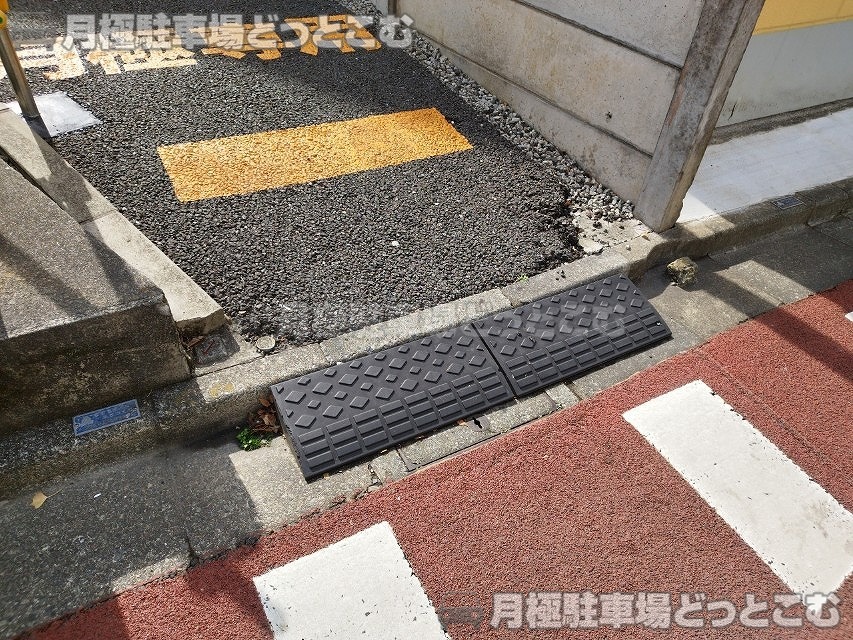 文京区本郷6丁目14の月極駐車場7