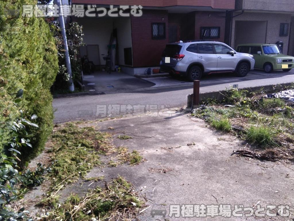 豊明市阿野町寺内69の月極駐車場4