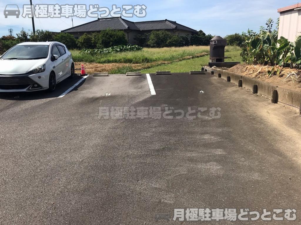 春日井市桃山町1丁目106の月極駐車場4
