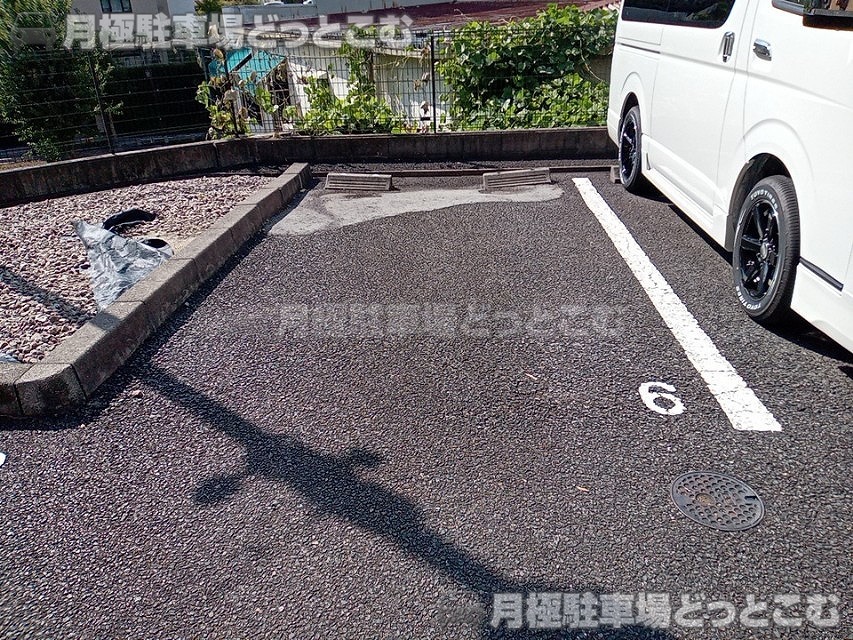 名古屋市昭和区高峯町99の月極駐車場3