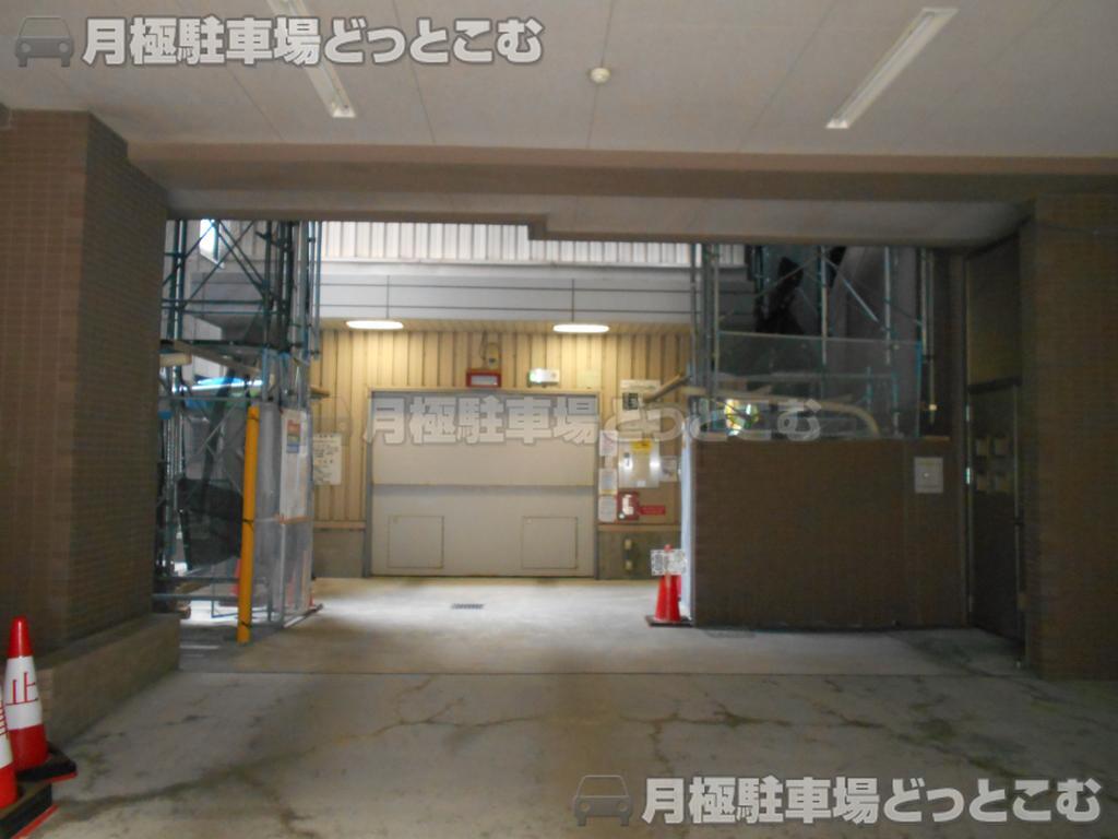 大阪市阿倍野区西田辺町2-5-9の月極駐車場2