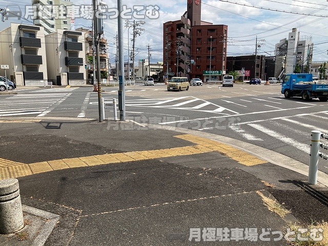 名古屋市南区豊2丁目2808の月極駐車場6