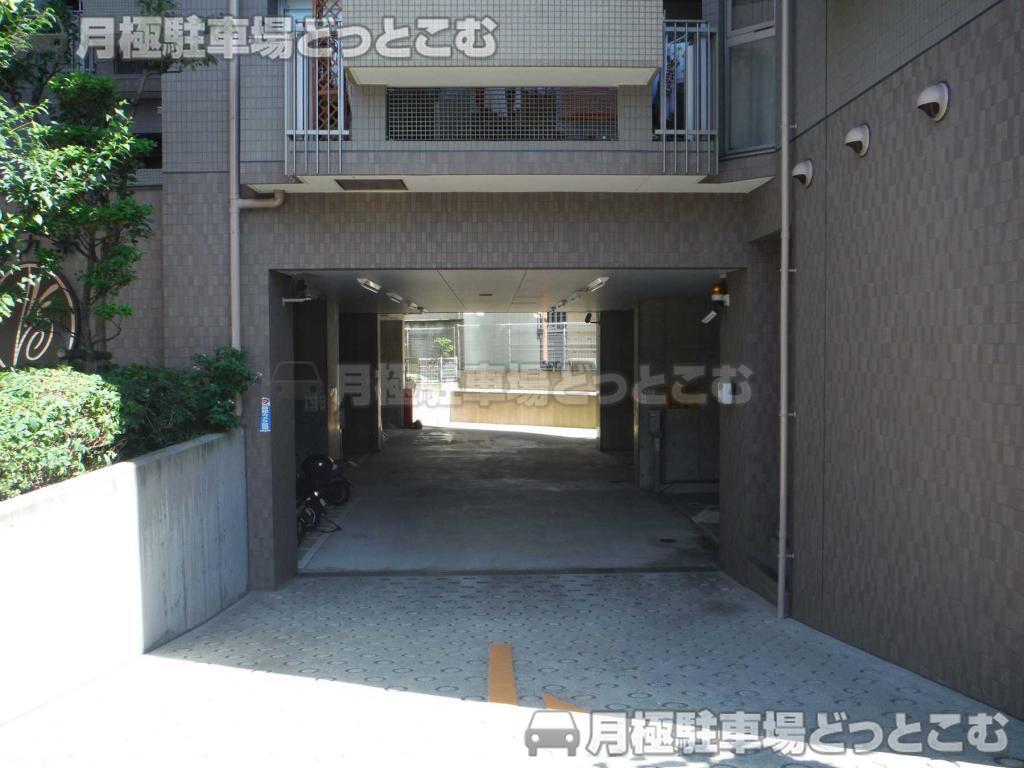 大阪市此花区西九条3-10-5の月極駐車場1