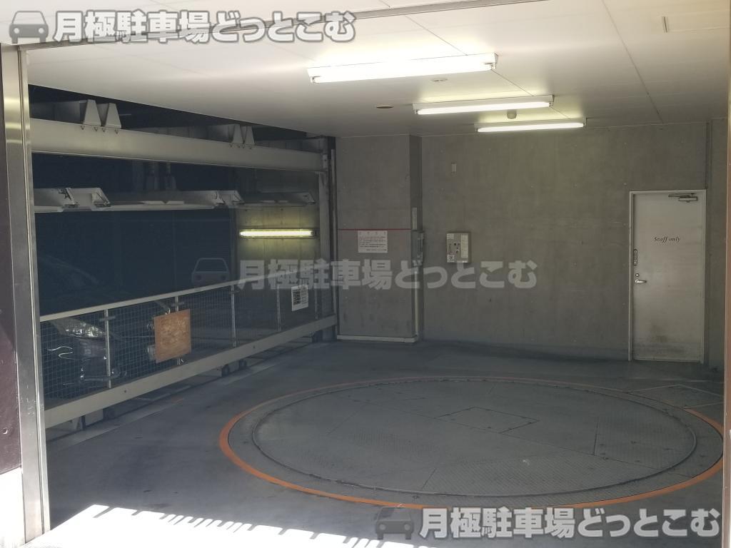 港区赤坂3丁目11－8の月極駐車場2
