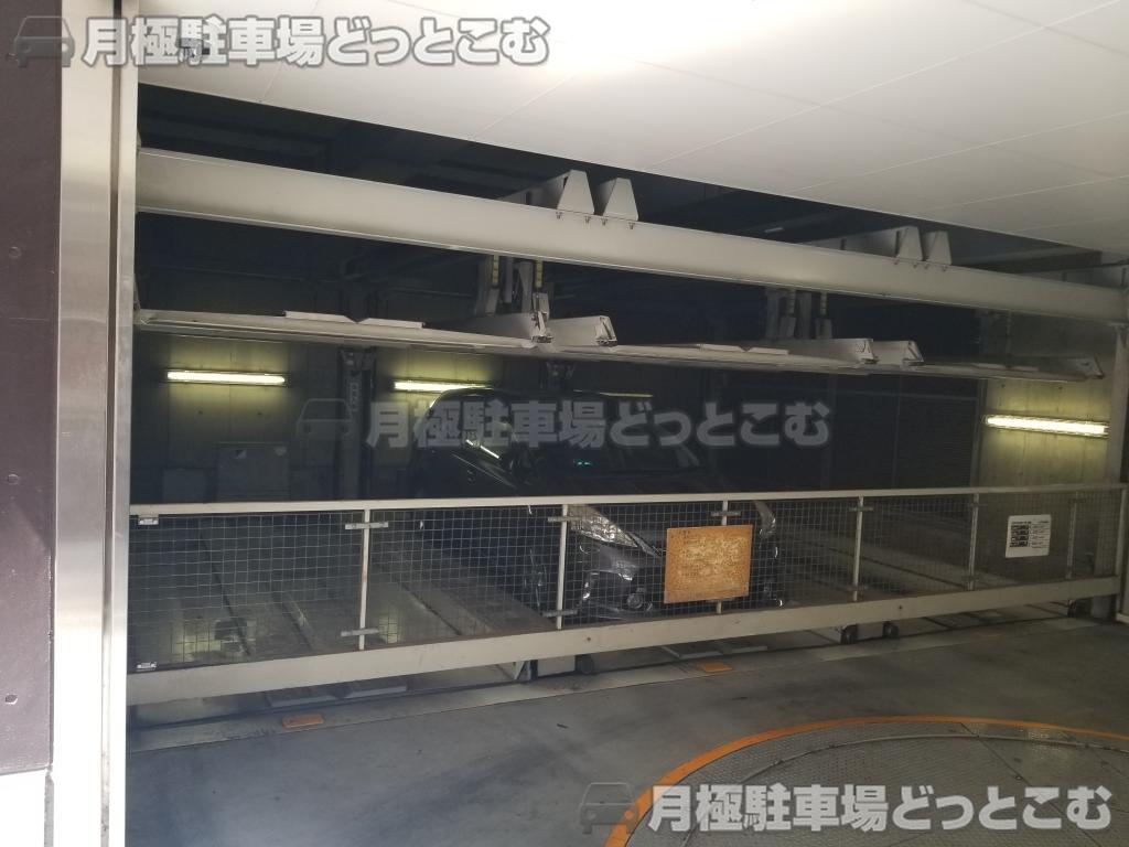 港区赤坂3丁目11－8の月極駐車場3