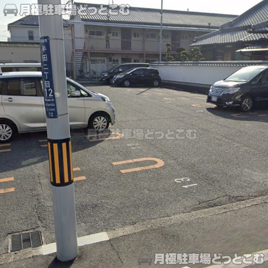 貝塚市半田2丁目22－13の月極駐車場2