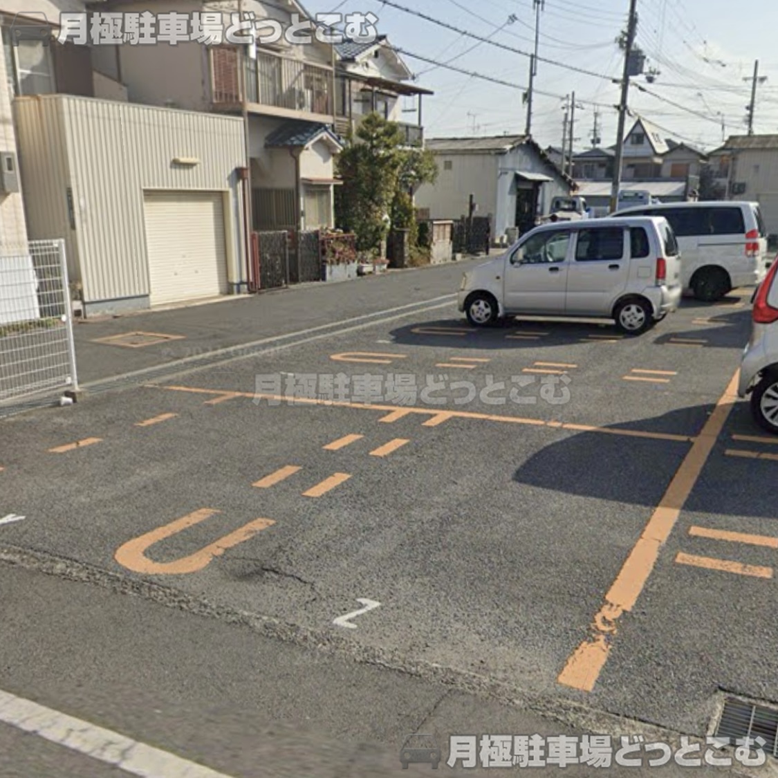 貝塚市半田2丁目22－13の月極駐車場3