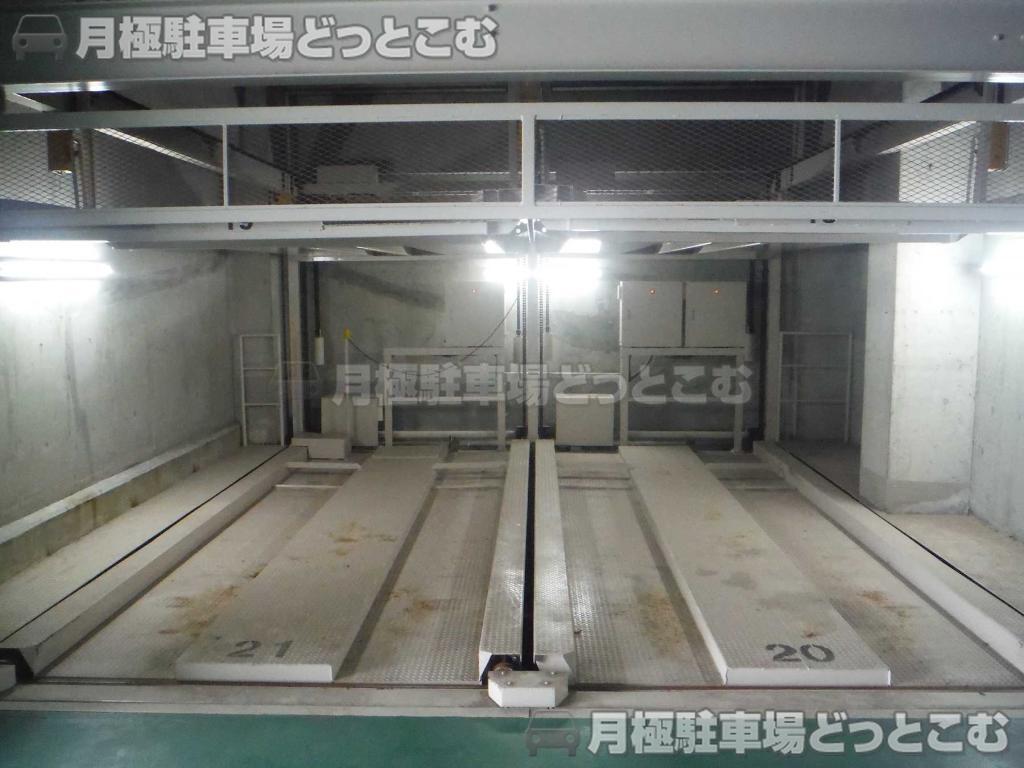 大阪市淀川区西三国1-6-7の月極駐車場3