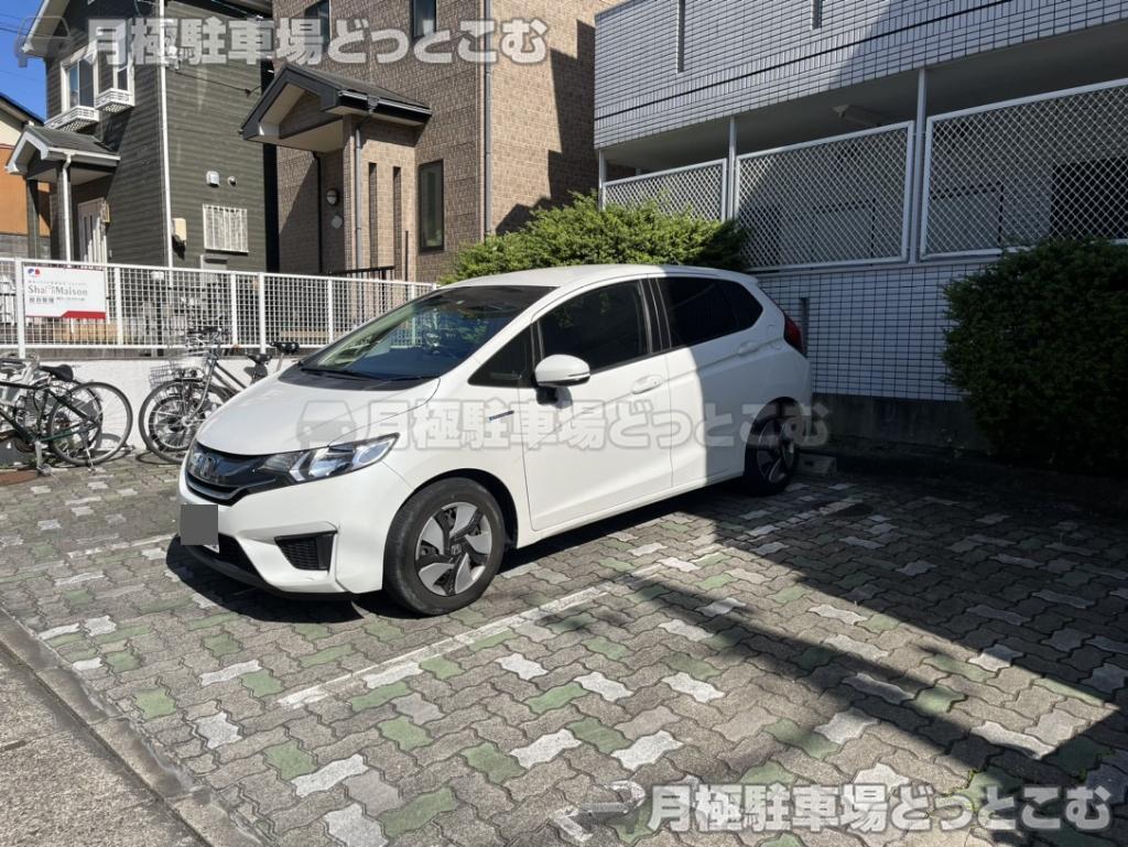 名古屋市名東区藤見が丘148-2の月極駐車場4
