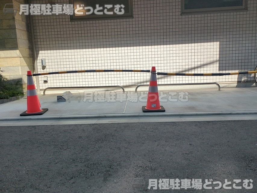 練馬区上石神井2丁目29-4の月極駐車場6