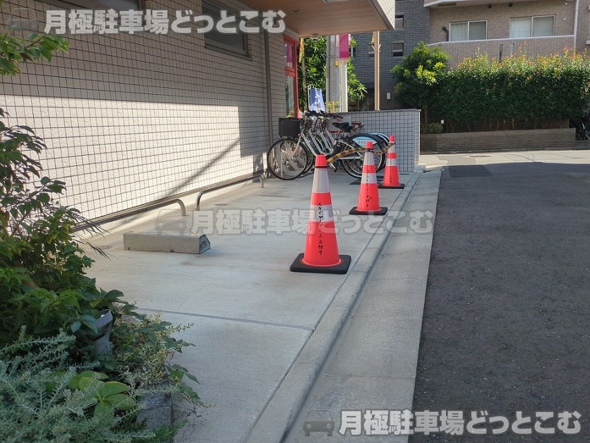 練馬区上石神井2丁目29-4の月極駐車場7