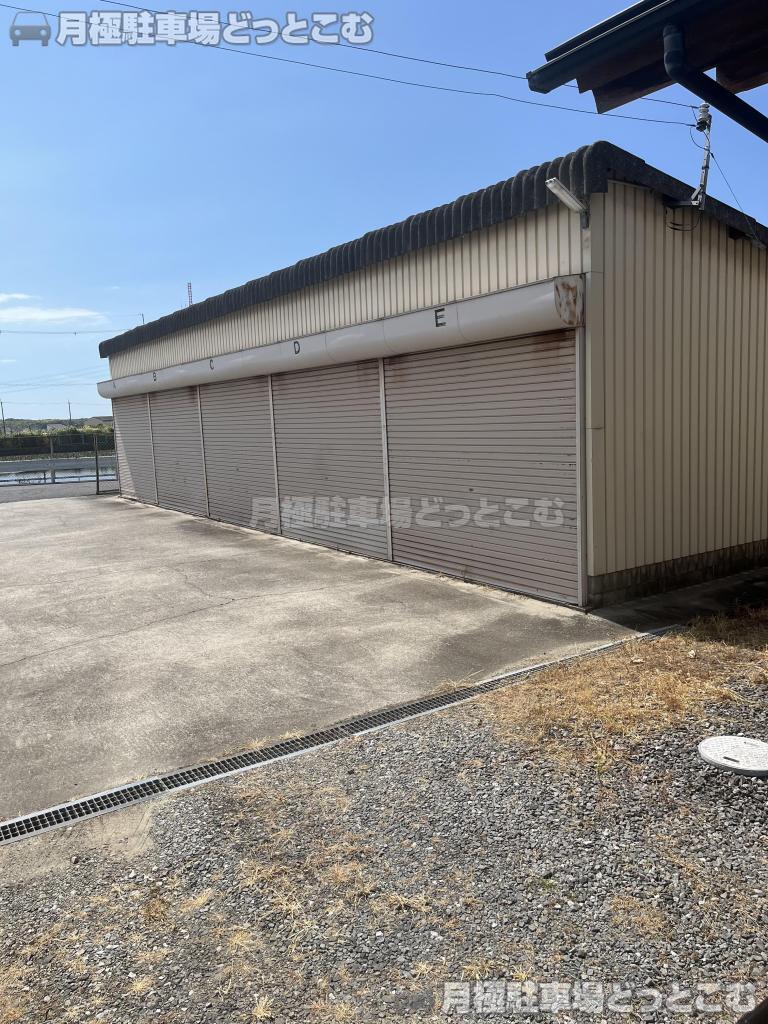 岸和田市神須屋町3丁目8－63の月極駐車場3