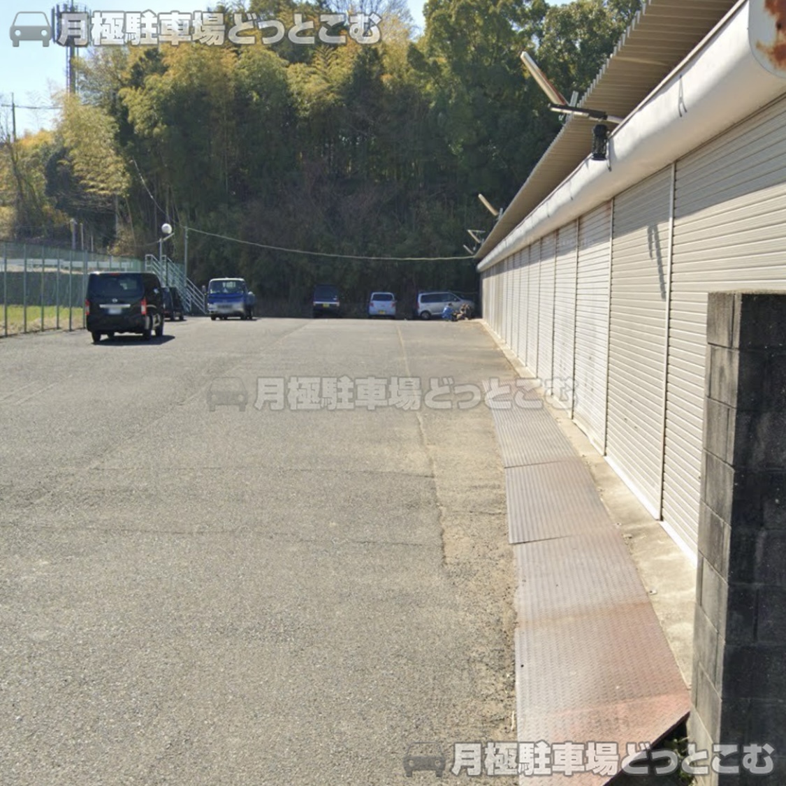 岸和田市八田町331の月極駐車場1
