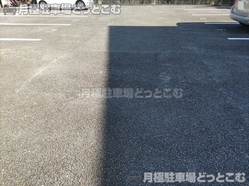 岡崎市天白町郷西49-48の月極駐車場6
