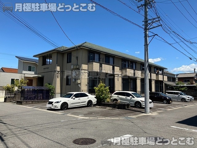 岡崎市羽根町字中田5-21の月極駐車場2
